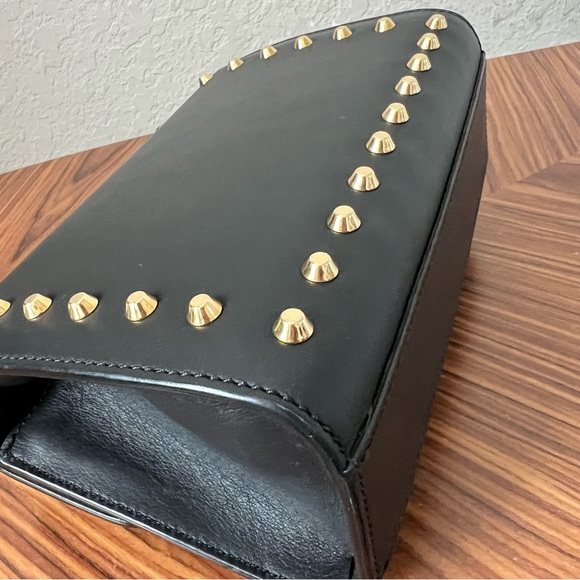 Gucci Calfskin Studded Small Padlock Shoulder Bag Black - Picture 9 of 16